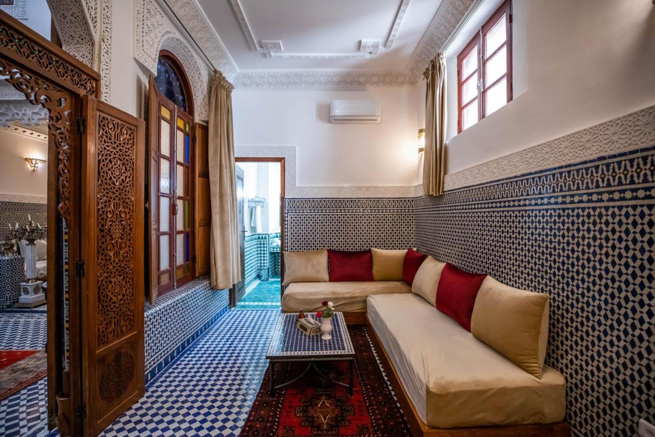 Riad Dilar Fes & Spa ภายนอก รูปภาพ