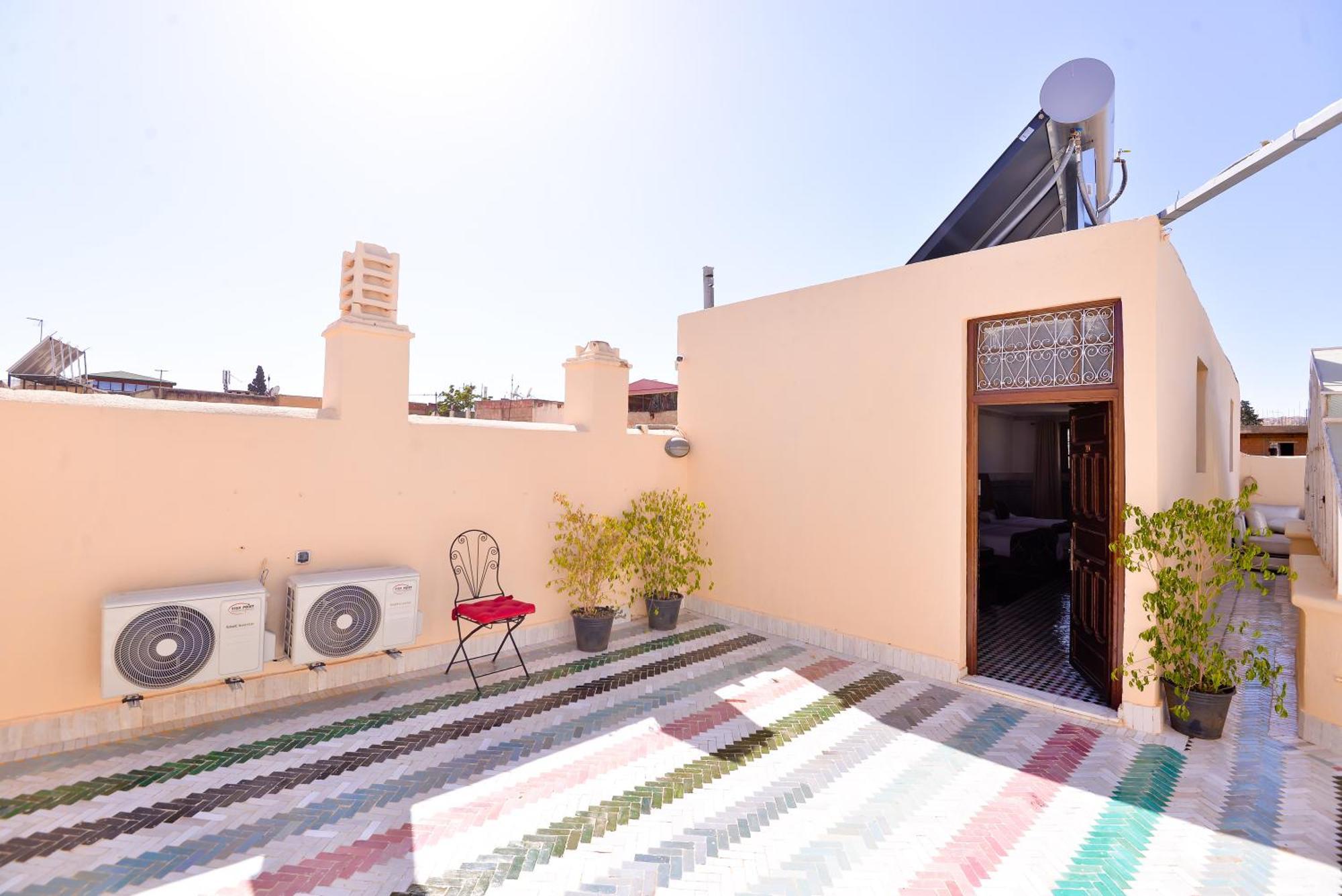 Riad Dilar Fes & Spa ภายนอก รูปภาพ